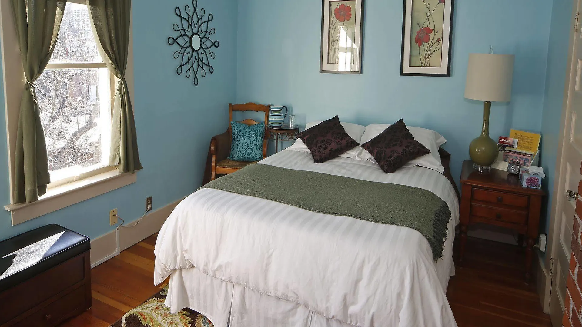 River Lee Executive Bed And Breakfast YYC